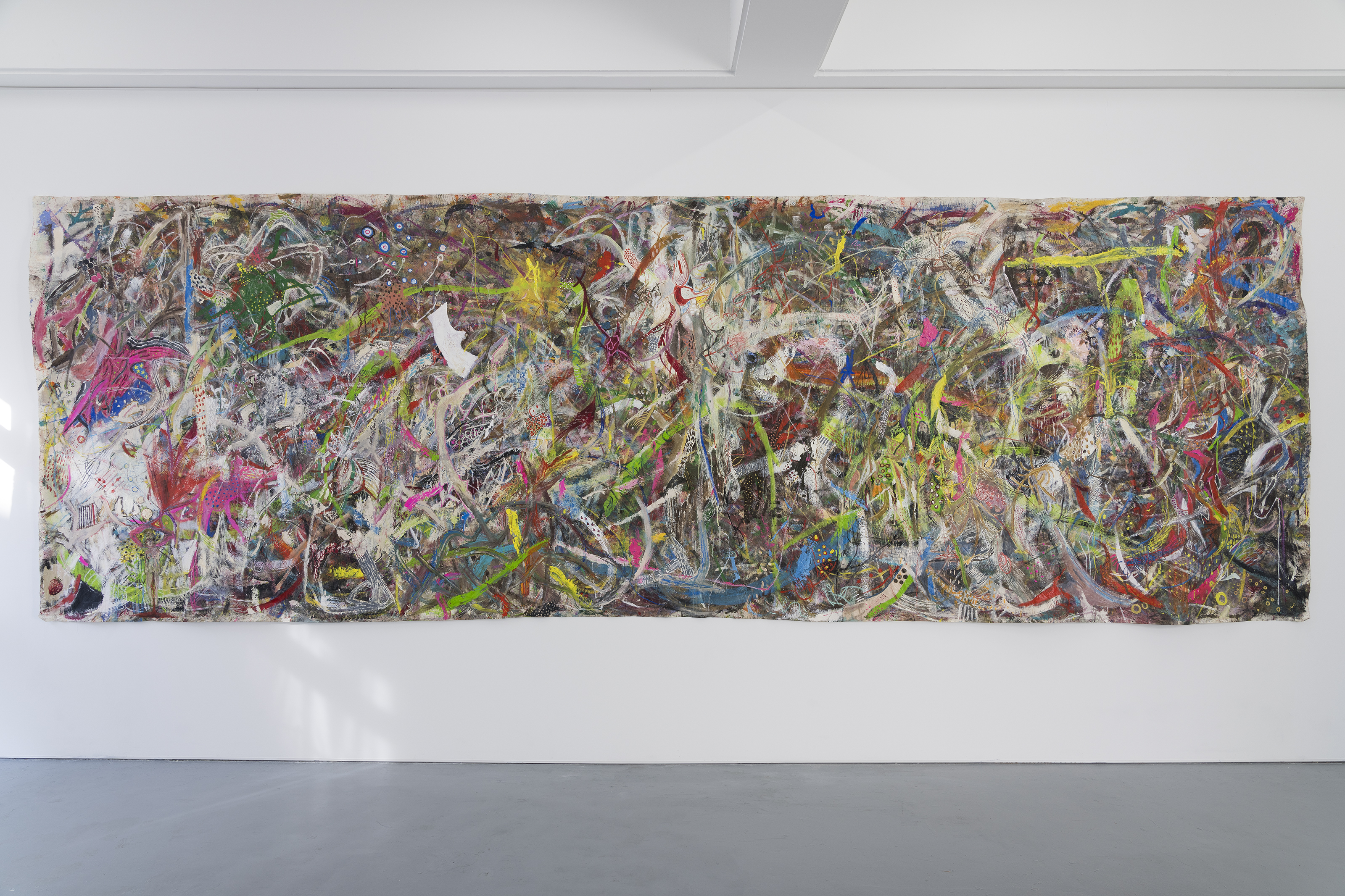 桑村 まみ 《たしか喫茶店でさっき貸した。なすがまま貸すな。否、初恋